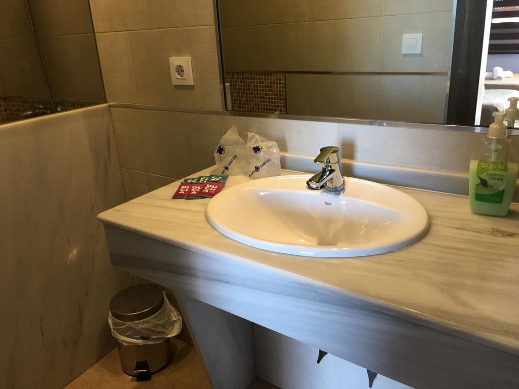 Hostal Tarik Hotel Tarifa Kültér fotó