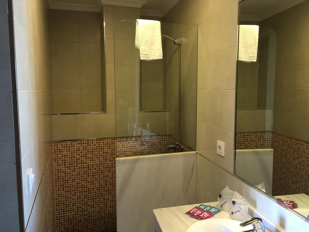 Hostal Tarik Hotel Tarifa Kültér fotó